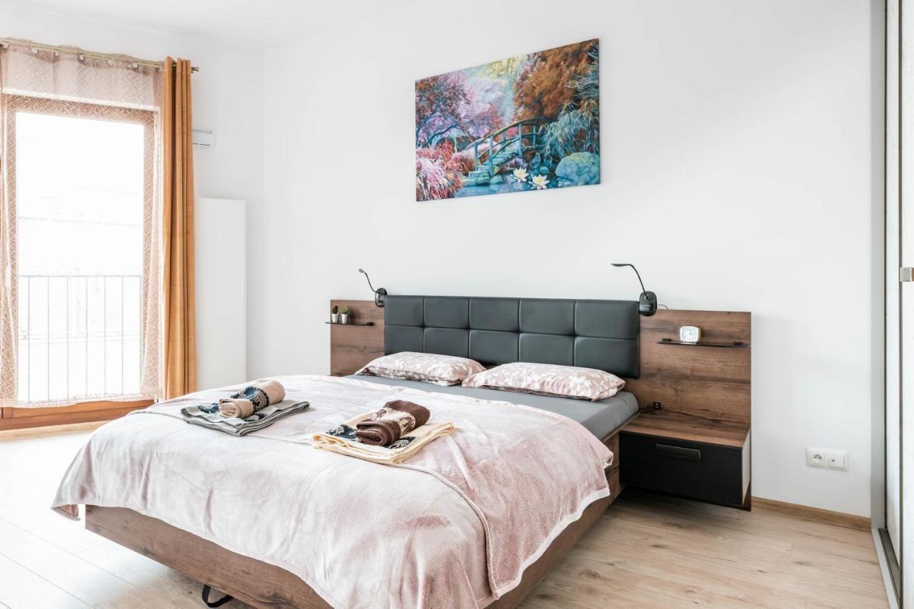 شقة فروتسواف  في Apartwro - Apartament Przy Wyspie Slodowej, Garaz, Projektor, Rowery المظهر الخارجي الصورة